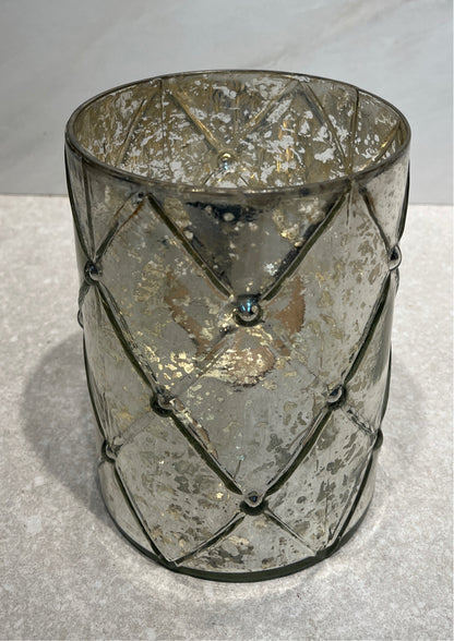 Candleholder