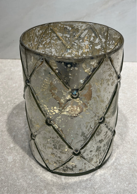 Candleholder