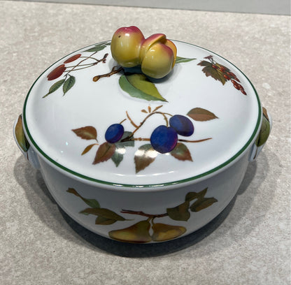 Evesham Covered Bowl