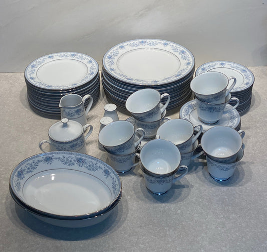 Noritake "Blue Hill" Dinnerware Set