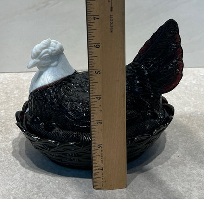 Covered Amethyst & White Slag Hen