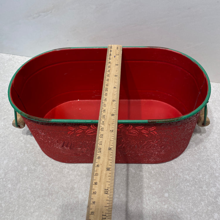 Red Bucket