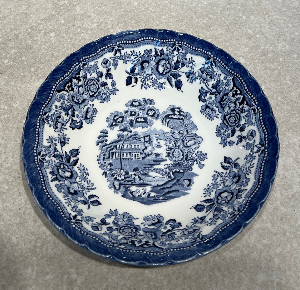 Tonquin Queens By Churchill 9" Bowl