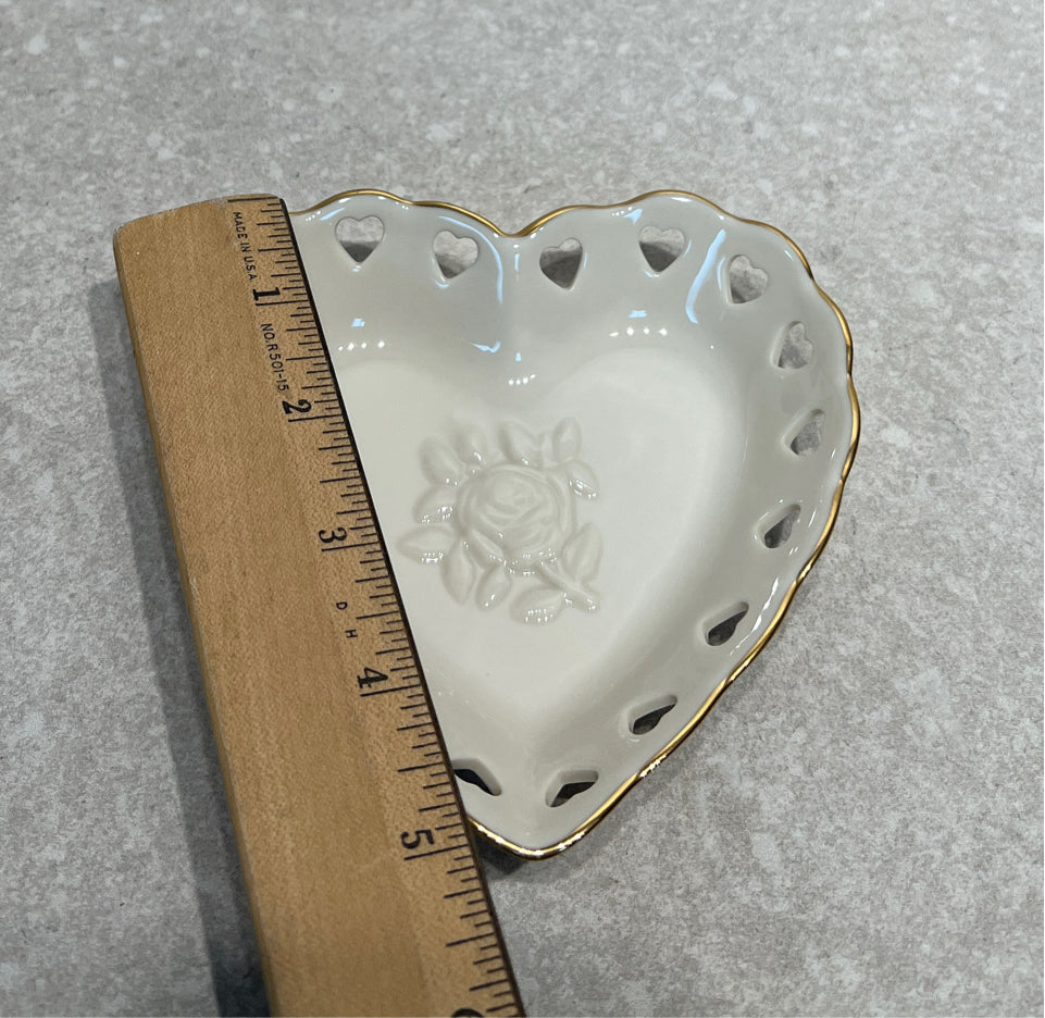 Lenox Heart Plate