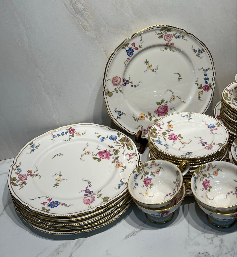 Castleton Sunnyvale Dinnerware Set