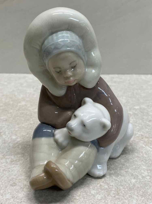 Lladro Eskimo Child