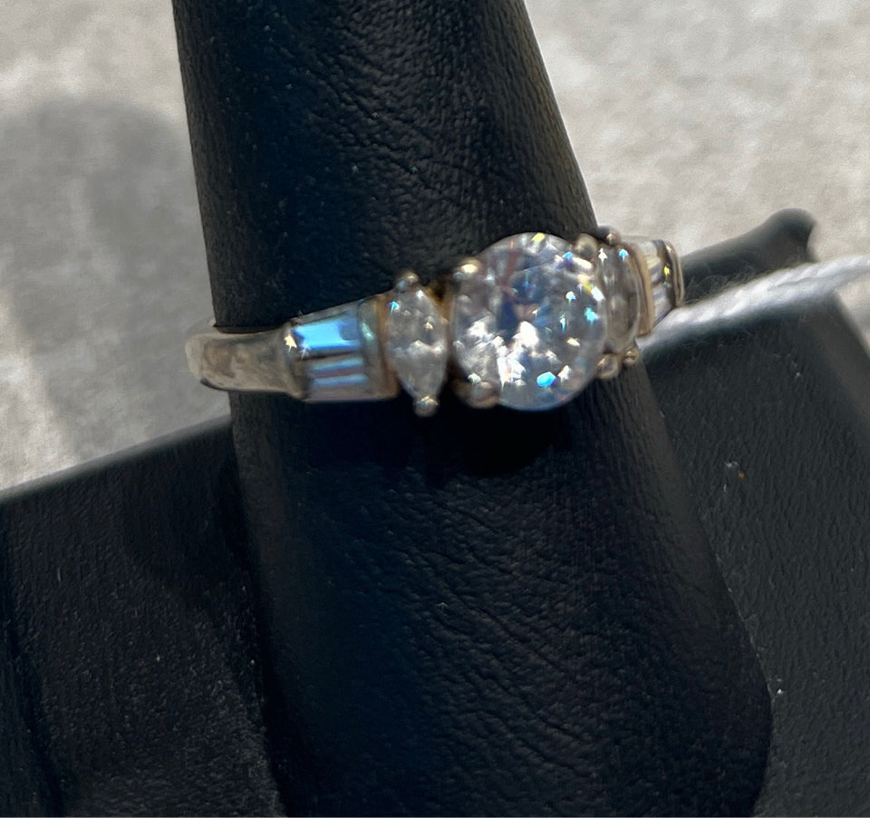 Sterling Ring Sz. 9