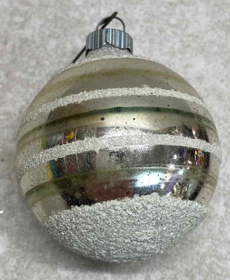 Vintage Ornament