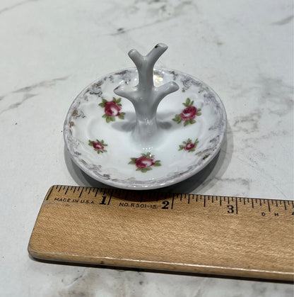 Ring Holder