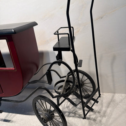 Byer's Choice Stagecoach Wagon