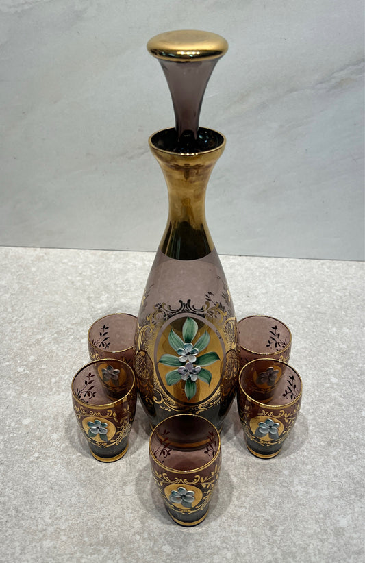 Decanter and 5 Glasses