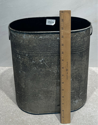 Pail