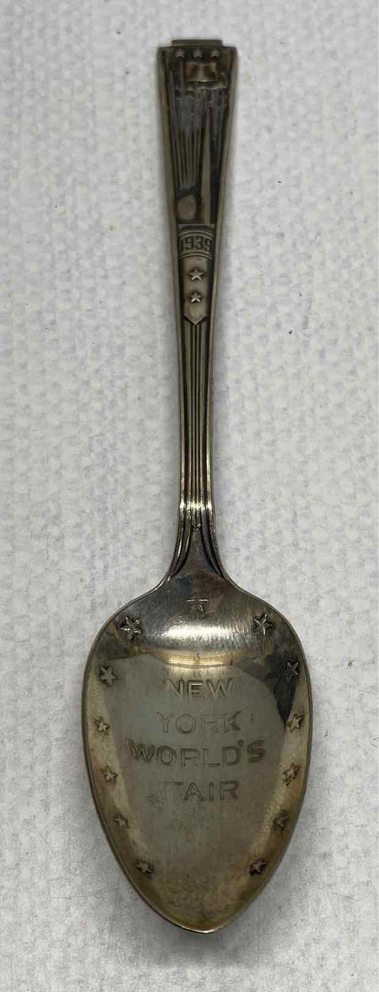 New York Worlds Fair spoon