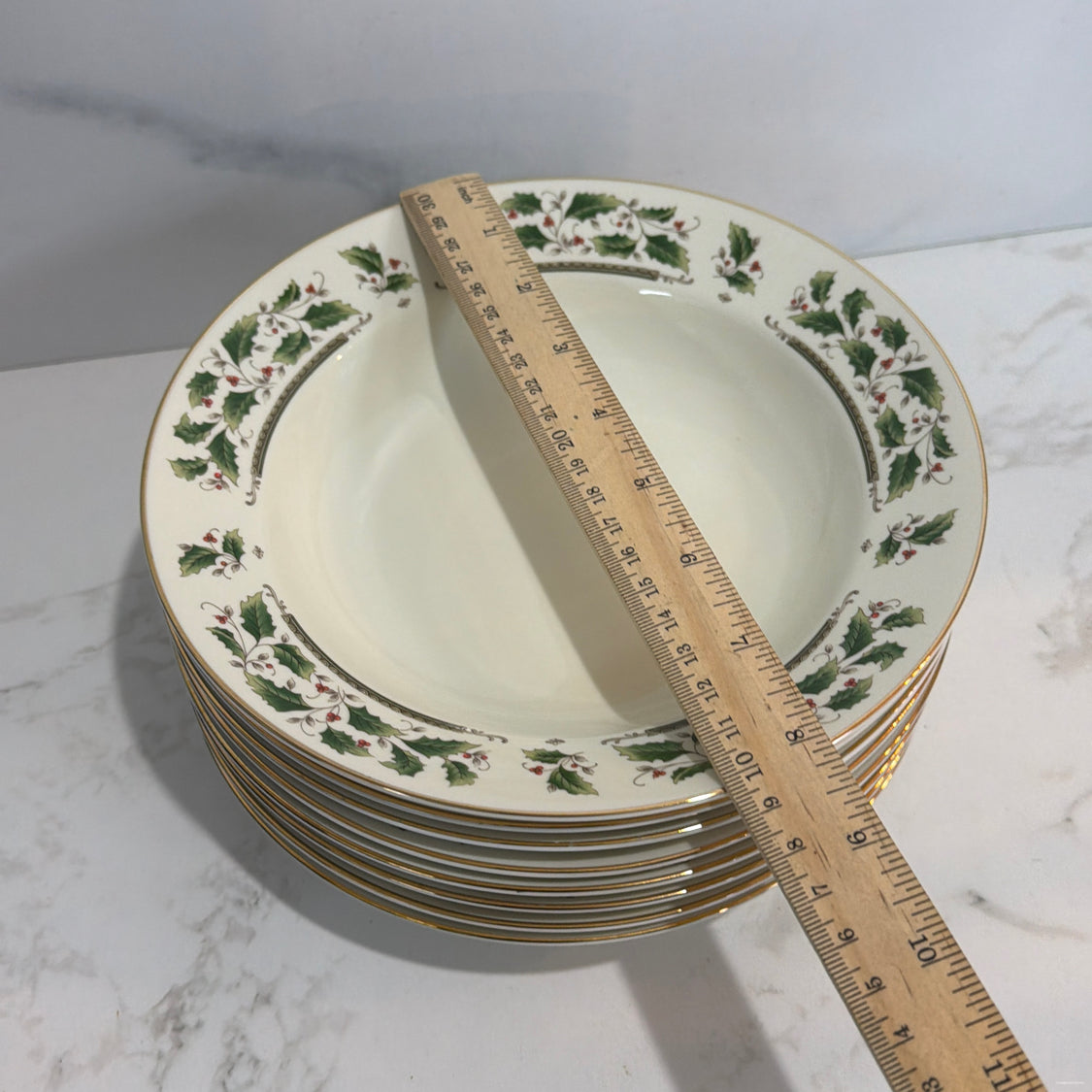 Set of 8 Christmas Bowls