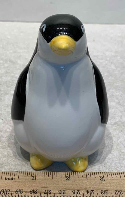 Penguin Shaker