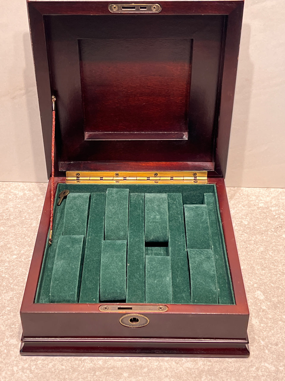 Bombay Watch Case