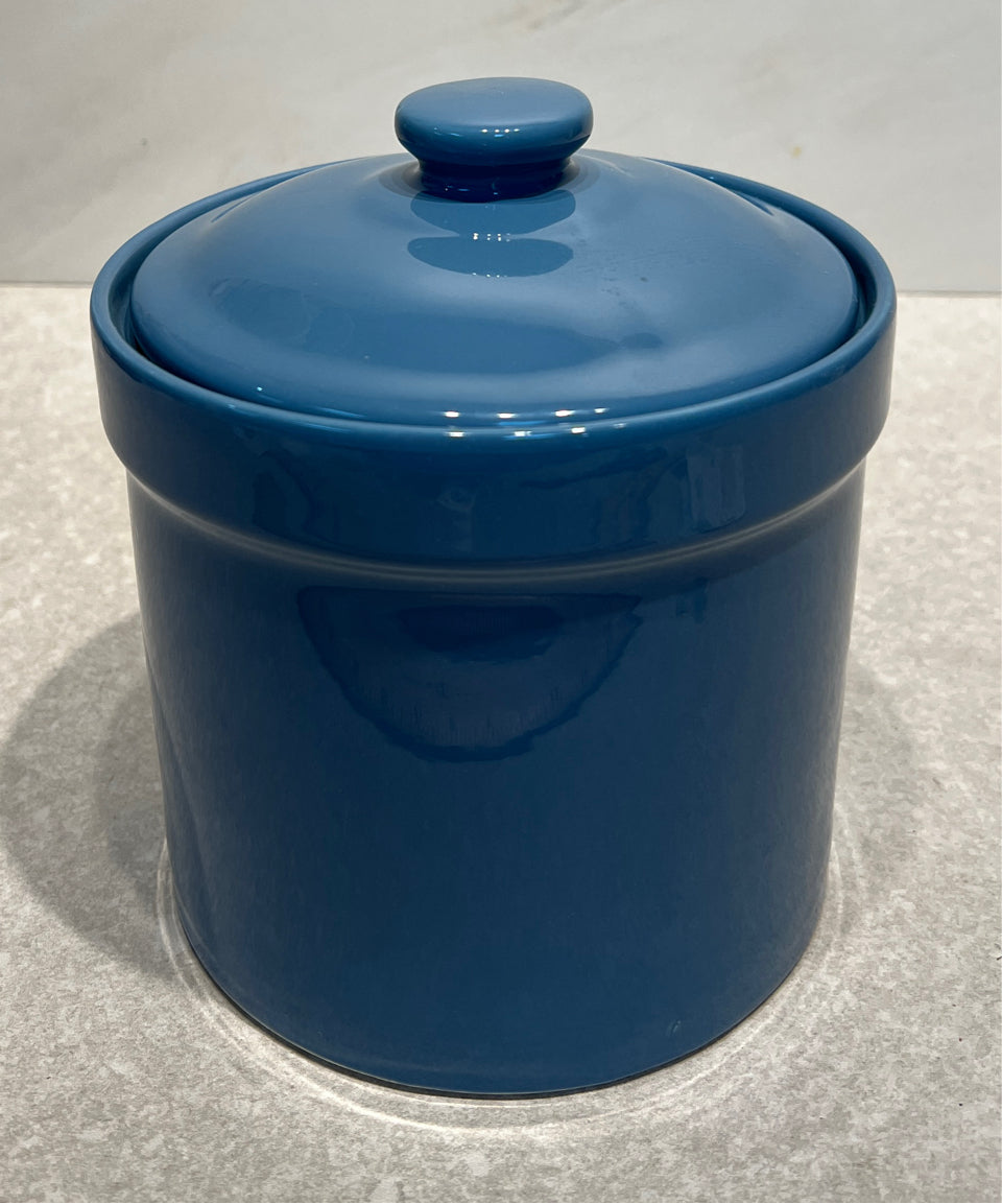 Covered Canister