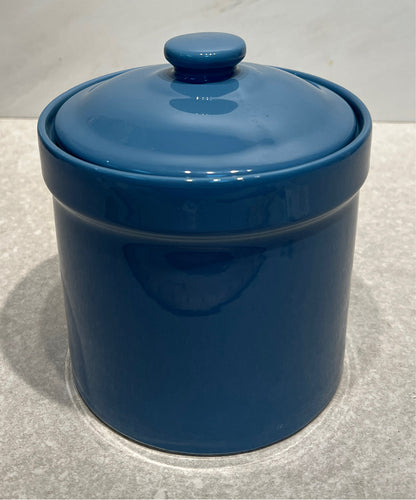 Covered Canister