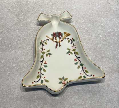 Mikasa Bell Dish