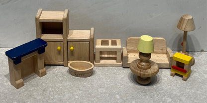 Family Room  Doll  Pieces