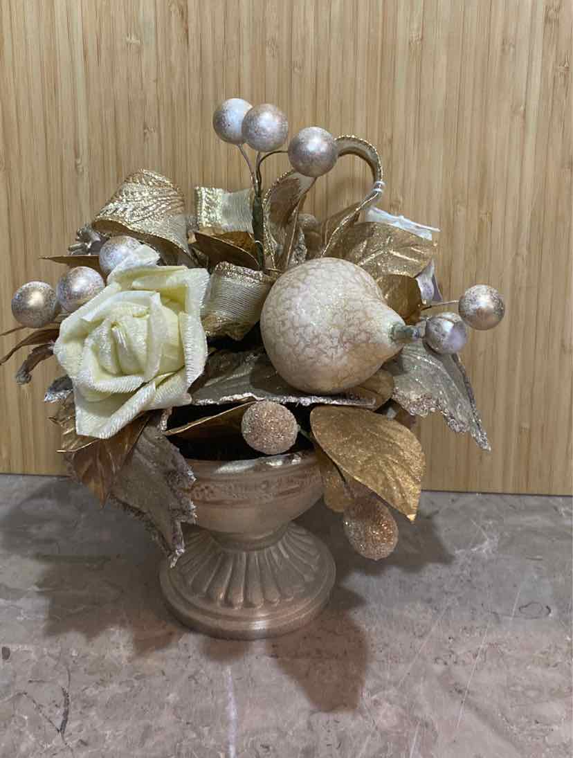 Artificial Decor