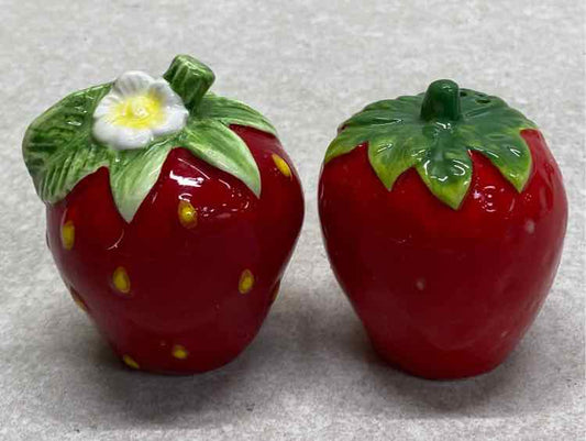 Strawberry Salt And Pepper Shakers