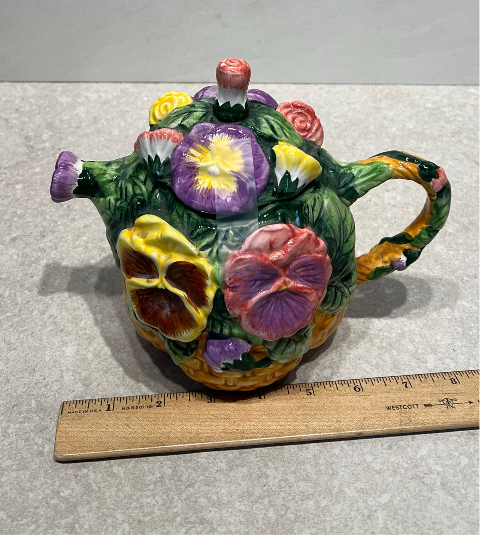 Teapot