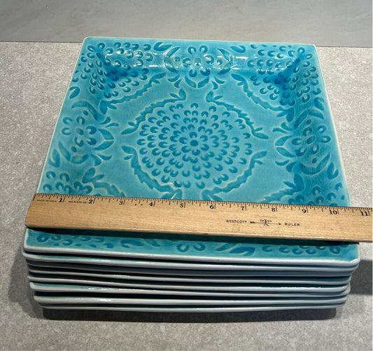 Set of 8 Dinner Plates