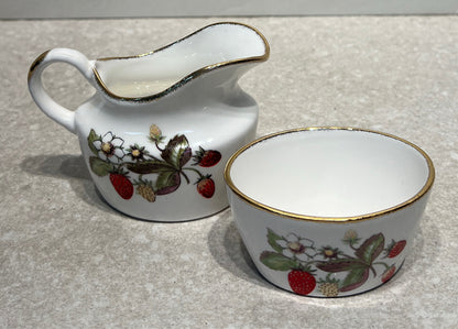 England Sugar and Creamer