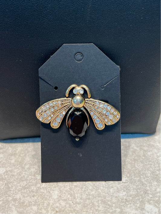 Monet Bee Pin
