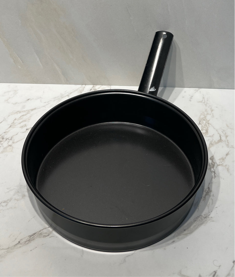 Handled Pan