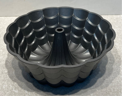 Wilton Baking Pan