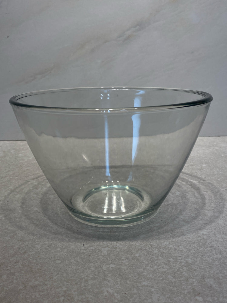 Pair of Anchor Hocking Bowls