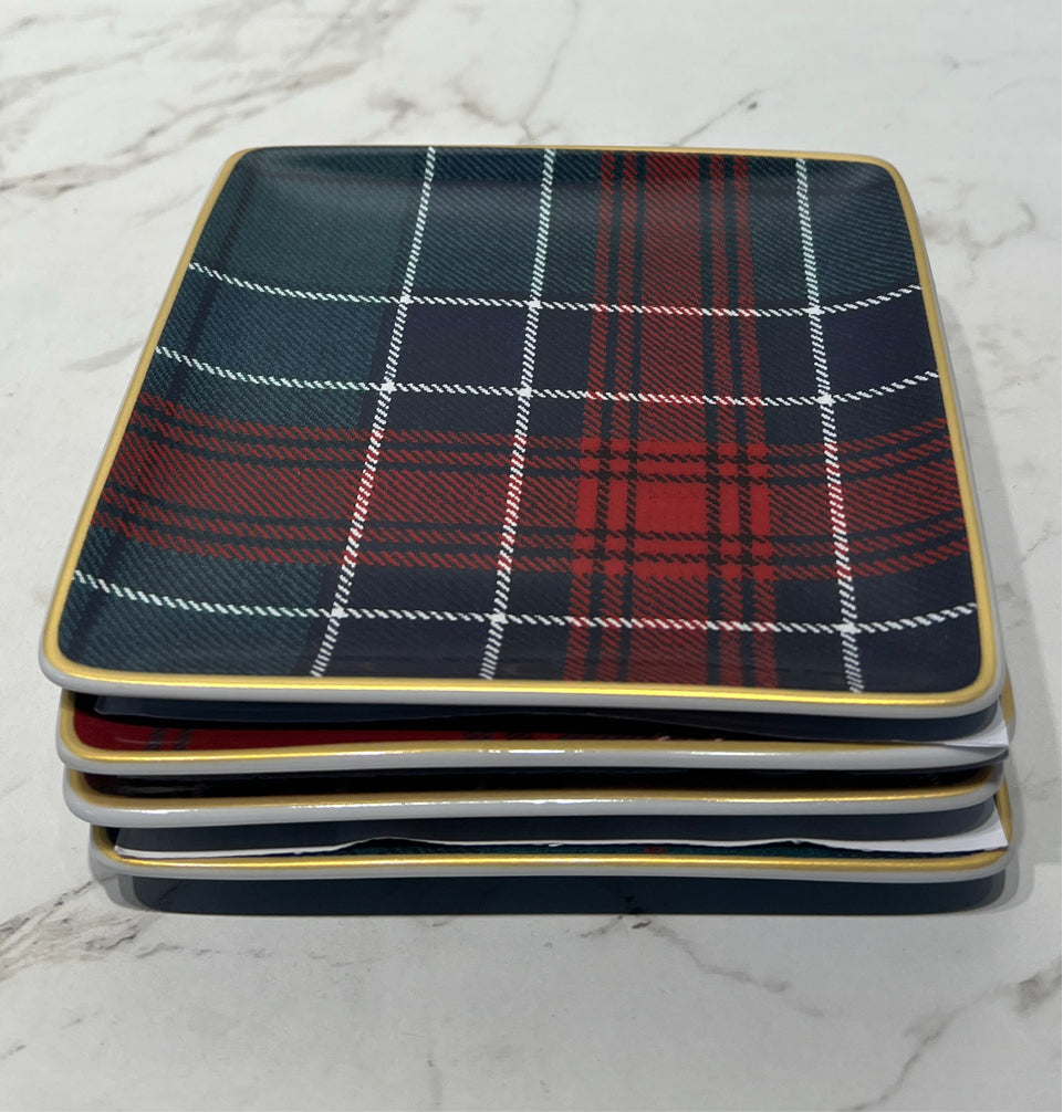 Williams Sonoma Set of 4 Plates