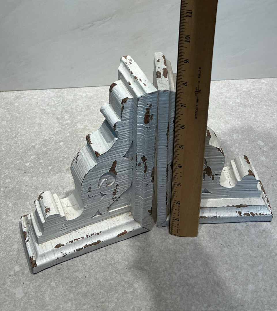 Set of 2 Bookends