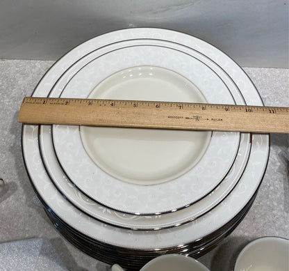 Lenox Pearl Innocence Dinnerware Set