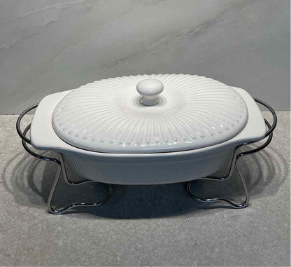 Farberware Covered Casserole with Warmer