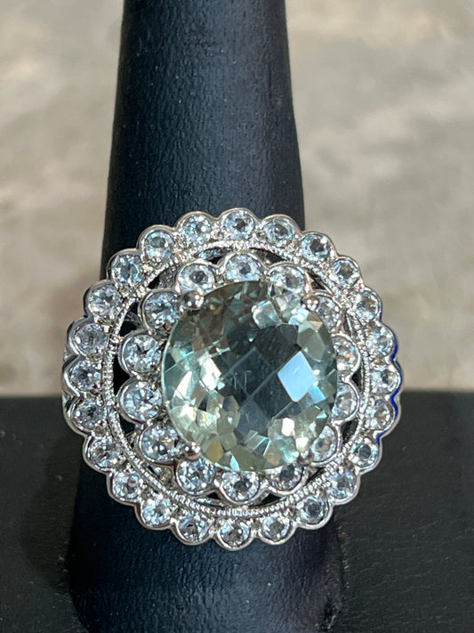 Sz. 9 Sterling Silver Ring