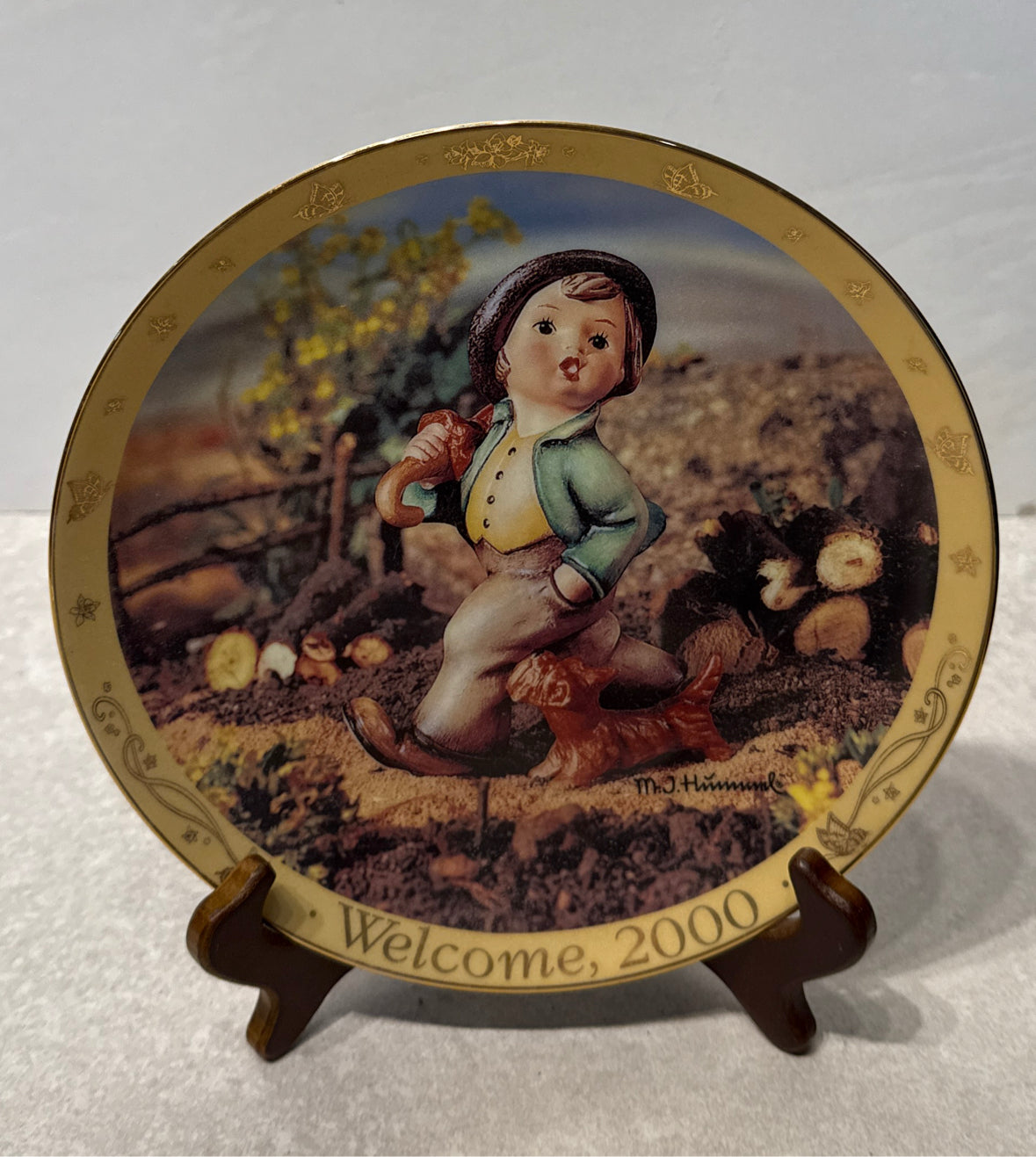 Hummel Plate