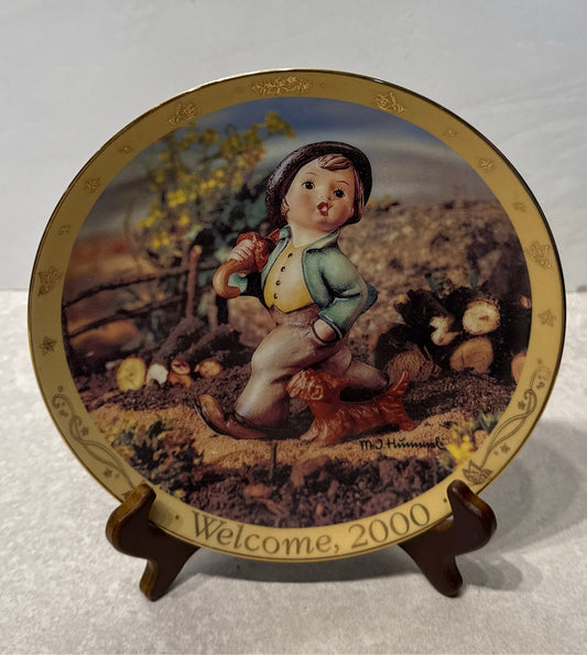 Hummel Plate