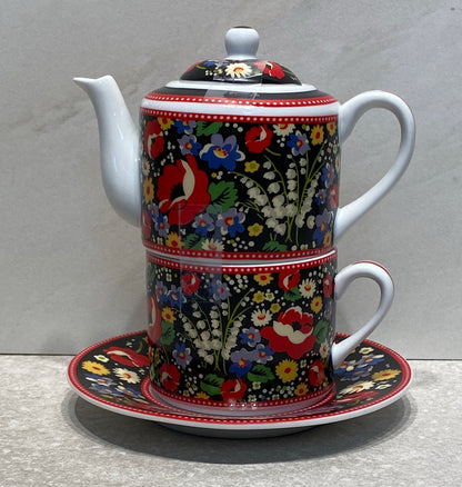 Vera Bradley Teapot with Underplate