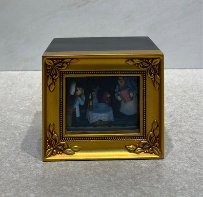 Disney Gallery of Light - Lady & the Tramp