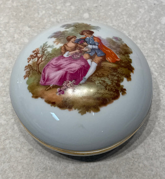 France Covered Box