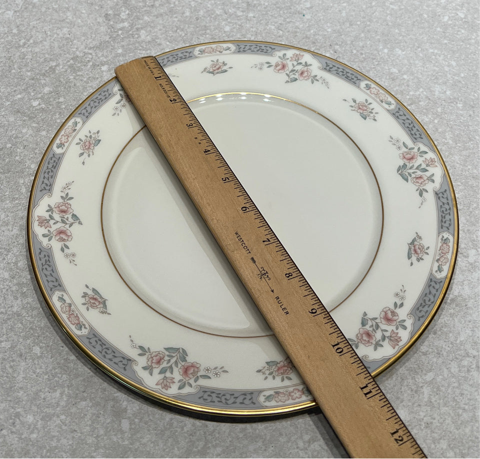 Lenox Dinner Plate