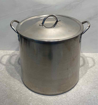 Large Covered Pot