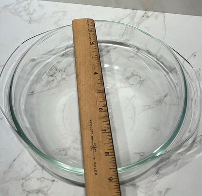 Covered Pyrex Bowl