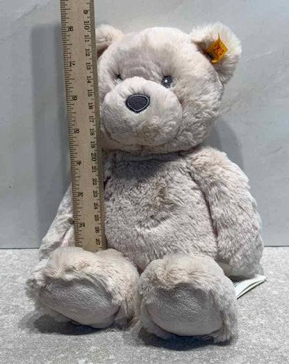 Steiff Bear 241536