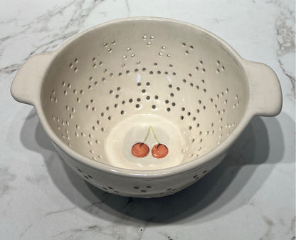 Rae Dunn Strainer