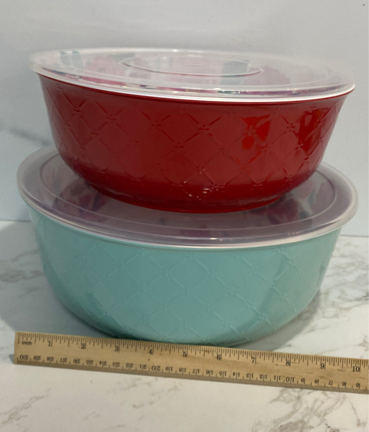 Set of 2 Pioneer Woman Bowls (Covered)