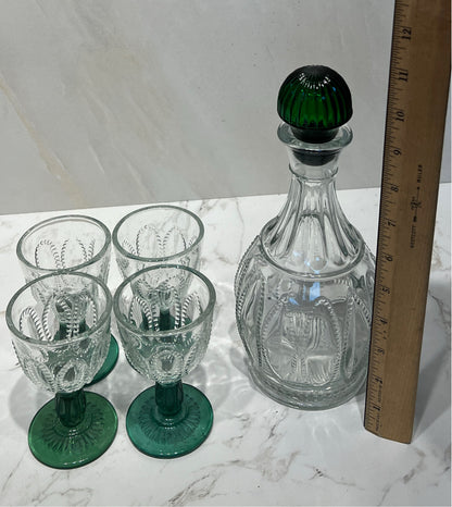 Decanter and 4 Glasses